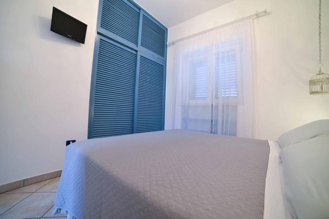 La Caletta Bed And Breakfast Torre Santa Sabina Extérieur photo